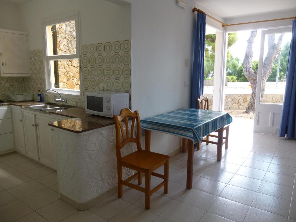 Apartamentos Playa Calan Blanes Cala'N Blanes  Zimmer foto